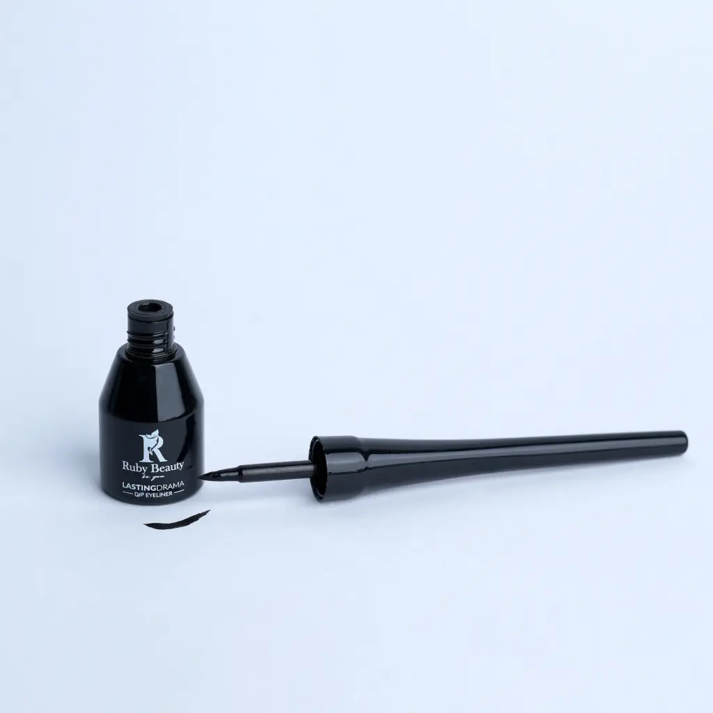 Dip Eyeliner Intense Black Ruby Beauty