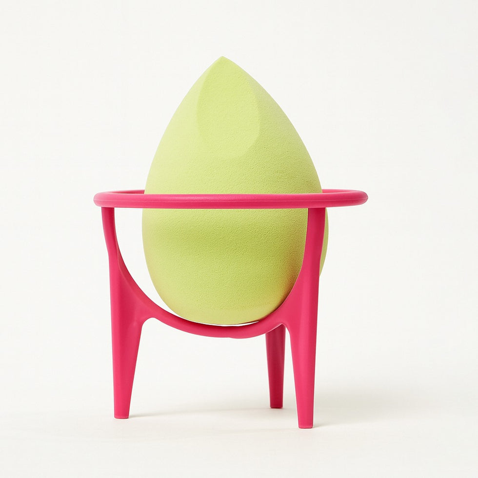 Makeup Sponge With Holder Ruby Beauty