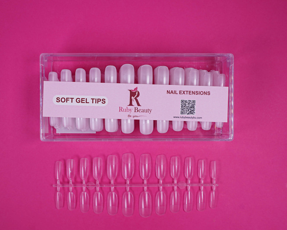 Plastic Nail Ruby Beauty