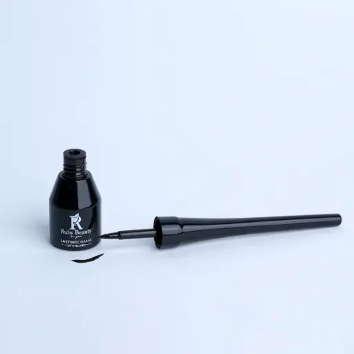 [RB-4010] Dip Eyeliner Intense Black Ruby Beauty